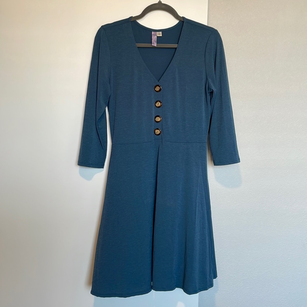 Alya summer dress, size L, blue, from Francesca’s boutique